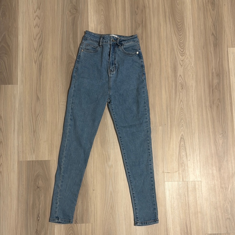 Chipre high waisted jeans